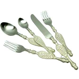 Ensemble de couverts de luxe 3 pièces, acier inoxydable argenté, style américain moderne, durable et léger - Product Image 3