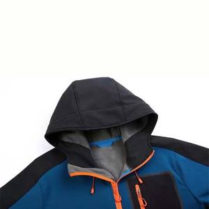 Vestes Softshell imperméables à capuche 100% Polyester Nylon pour homme, conception Unique, Logo personnalisé, prix bon marché, haute qualité, poche zippée - Product Image 3