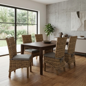 Chaise de salle à manger moderne en rotin tressé naturel avec coussin gris et pieds en bois massif, chaise d'appoint d'extérieur pour patio, salon et usage scolaire - Product Image 5