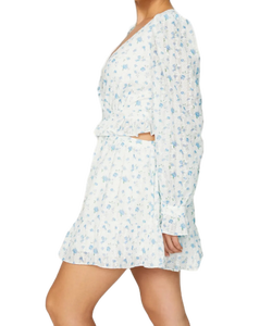 Robe de soirée blanche et bleue de qualité supérieure pour femmes, parfaite pour les fêtes et les brunchs du week-end, robe élégante et tendance disponible en Inde - Product Image 3