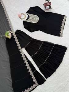 Elegante Traje Sharara Negro de Georgette Bordado de Alta Costura para Fiestas, con Detalles Hechos a Mano y Dupatta de Lujo, Estilo Indio - Product Image 5