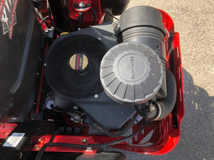 เครื่องตัดหญ้าแบบ Zero Turn รุ่น GRAVELY PRO-TURN 160 ขนาด 60 นิ้ว คุณภาพสูง สำหรับการตัดหญ้าในพื้นที่ขนาดใหญ่ทั้งที่อยู่อาศัยและพื้นที่เชิงพาณิชย์ - Product Image 6