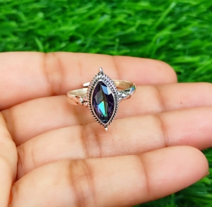 Anillo de Piedra Preciosa Chapado en Plata de Ley 925 con Topacio Místico de Diseño Moderno, Precio de Fábrica al por Mayor - Product Image 2