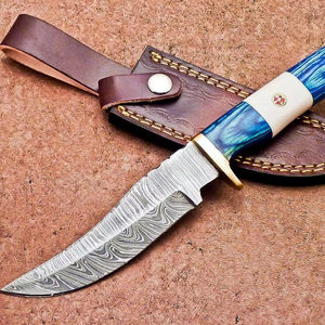 Commandes en gros personnalisées Service OEM/ODM Couteau Bowie de chasse professionnel Acier Damas Drop Point Bois Camel Os Vente en gros - Product Image 1