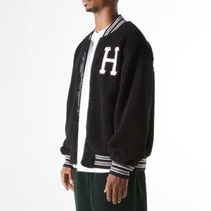 Chaqueta Universitaria Acolchada de Lona para Hombre, Diseño Nuevo y Más Vendida, Estilo 2026, Transpirable, de Secado Rápido, con Logotipo Frontal - Product Image 4