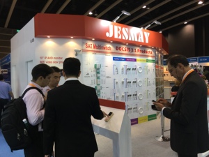 <span class=keywords><strong>2</strong></span> cables último Tuya D220 + M06 7 "pulgadas aplicación móvil Control último modelo botón táctil pantalla Smartphone <span class=keywords><strong>Video</strong></span> intercomunicador para Villa - Product Image 5