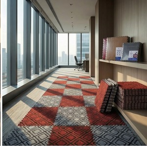 Alfombra de Espuma EVA Encastrable de 10 mm, 60x60 cm – Suelo Suave con Reducción de Ruido para Oficina y Hotel - Product Image 1