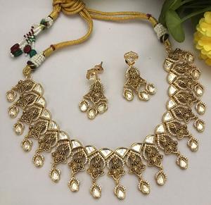 Attractive Premium Quality <b>Gold</b> Plated Kundan Stones Necklace <b>Set</b> With <b>Earrings</b> for Wedding Wear Collection For Women - Product Image 1