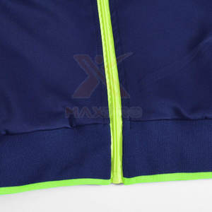 Conjunto Deportivo Personalizado de Primera Calidad con Logotipo para Hombre, Talla Grande, Marca Privada - Product Image 3