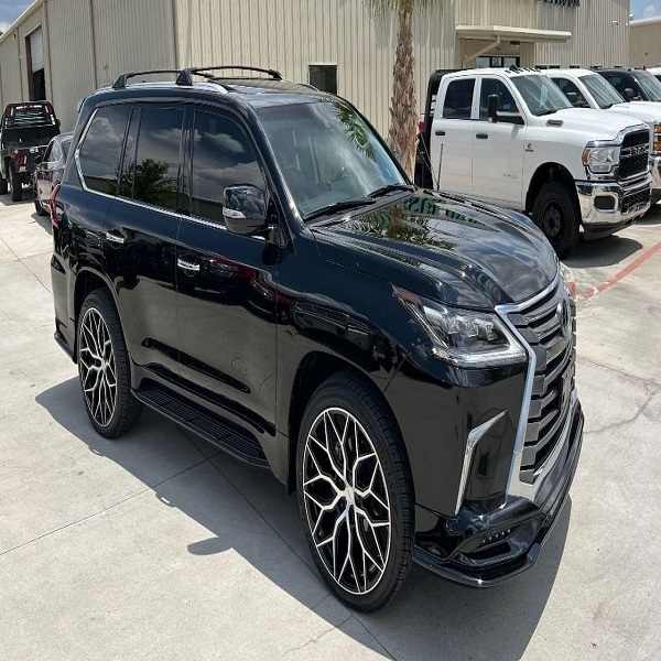 2020 Lexus LX SUV White Petrol Engine Low Mileage Used Car Sale No Accidents Manual Gear Box Leather Seats Rear Camera Used