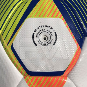Service OEM Ballon de football hybride de style nouveau Ballon de football hybride de couleur unie de haute qualité à vendre - Product Image 6
