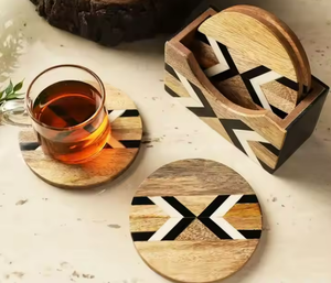 Sous-verres en noyer de style classique enveloppés à la main en bois d'acacia de mangue fini à la main élégance naturelle pour une utilisation sur table - Product Image 3