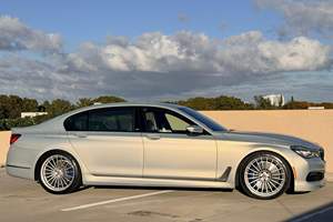 BMW ALPINA B7 XDRIVE 2018 USADO, Volante a la Izquierda/Derecha - Product Image 2