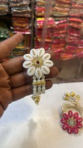 Bracelet à breloques en perles rondes vintage pour dames avec style de réglage de lunette pour mariage d'autres occasions pour l'hindouisme féminin - Product Image 2