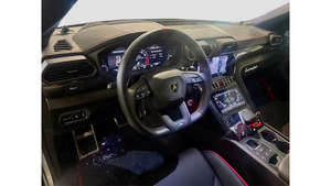 Urus Performante 2024 d'occasion en excellent état - Product Image 5