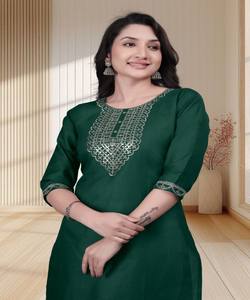 KURTI pour femmes RICH LOOK, en coton, broderie, à porter tous les jours, multicolores, séchage rapide, en stock, prix de gros, vêtement ethnique - Product Image 2