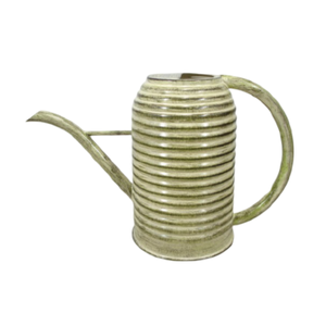 Arrosoir en métal fait à la main forme personnalisée concepteur arrosoir gris enduit de poudre conception en relief vente en gros de canne à eau en métal - Product Image 6