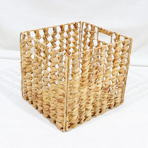 Cesta de Almacenamiento Cuadrada de Jacinto de Agua, Tejido Abierto, Estilo Rústico y Ecológico, Marca Artex Dong Thap, para el Hogar - Product Image 6