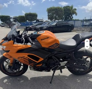 SUPER NOUVEAU Moto Sportive Orange 650 ABS 2026 Légère à Batterie Sans Fil d'Origine Américaine - Product Image 1