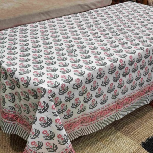 Nappe personnalisable en lin et coton 100% brodée et imprimée à la main avec motif Alluring Lily Garden par Sanvi K Handicrafts - Product Image 1