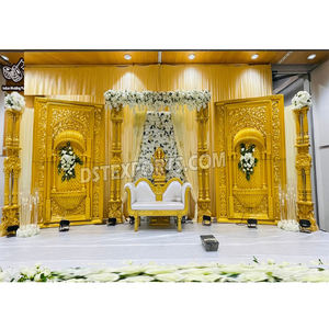 Grand podium doré à double pilier pour les mariages asiatiques, magnifique podium de mariage à double pilier, configuration de podium de mariage grand Maharaja, Ohio - Product Image 1