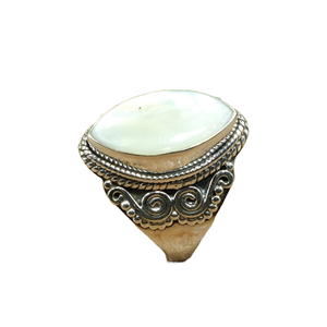 Anillo de Nácar, Plata de Ley 925, Anillo de Diseño Artesanal con Piedra Grande, Joyería de Perlas, Regalo de Navidad - Product Image 1
