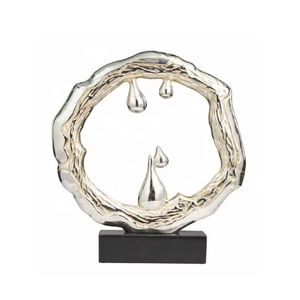 Sculpture de présentation de table argentée brillante pour la décoration Design personnalisé Ornement en métal nouveau look - Product Image 5