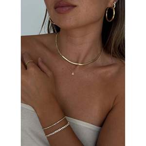 Bracelet classique Diana Tennis avec pierre de naissance en or jaune 2,90 carats et diamants - Product Image 3