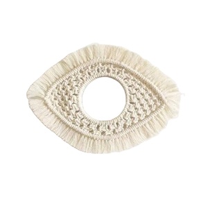 Miroir en macramé magique fait main - Product Image 1