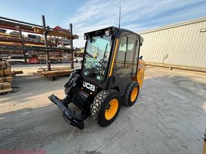 2024รถตักขนาดเล็ก JCB 215W พร้อมมอเตอร์หลักและส่วนประกอบกระปุกเกียร์ - Product Image 5