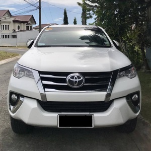2022 Toyota Fortuner พร้อมกระปุกเกียร์อัตโนมัติหนังสีเข้มกล้องด้านหลัง R17อัลลอย FWD แร็คพวงมาลัยซ้าย - Product Image 1