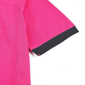 Camiseta de rugby para hombre de alta calidad con material duradero Medias mangas totalmente personalizables Transpirable Ligero Precio razonable - Product Image 4