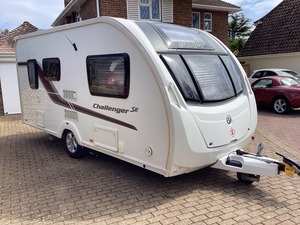 Ventas de fábrica Nuevo diseño Camión Camper Road Camper Trailer Caravan Van Shell para fabricantes de 4x4 para aplicaciones de automóviles - Product Image 5