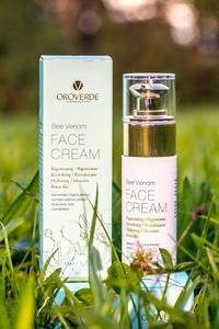 Crème pour le visage au venin d'abeille raffermissante et revitalisante, soin quotidien de la peau avec effet liftant 50ml - Product Image 3