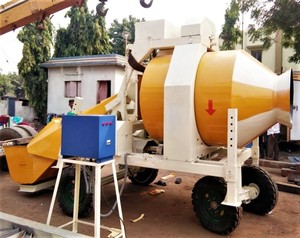 Mixeur à béton réversible de lall's (élévateur/mélangeur réversible/trémie) - Product Image 5