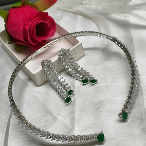 Elegante conjunto de collar AD con pendientes a juego para novias, conjunto de joyas de diamantes americanos brillantes para regalo de boda, fiesta elegante - Product Image 1