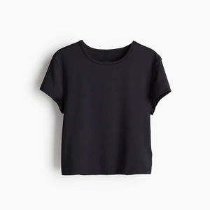 เสื้อผู้หญิง OEM แบบสั่งทำพิเศษ ผ้าฝ้ายเนื้อนุ่ม ระบายอากาศดี สไตล์ลำลอง แฟชั่นทันสมัย ขายส่ง เสื้อผ้าสตรีทแวร์ระดับพรีเมียม ชุดลำลองใส่ได้ทุกวัน - Product Image 2