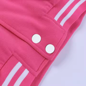 Chaqueta universitaria informal transpirable para mujer, recortada personalizada, cómoda chaqueta cortavientos de algodón y lana para invierno - Product Image 3