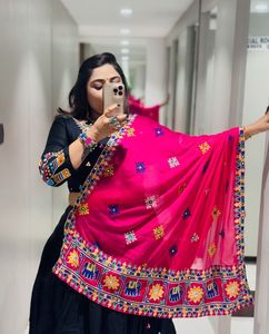 Lehenga de mujer de algodón de rayón puro de calidad superior superventas para uso de fiesta disponible a granel de la India - Product Image 4