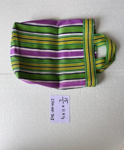 Bolsa de nylon hecha a medida con un diseño a rayas en vibrantes colores verde naranja y blanco. Inactivo para usar como bolsas de compras - Product Image 4