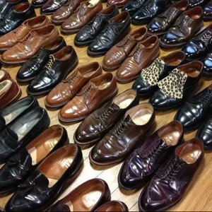 Zapatos de Vestir de Cuero Suave con Diseño de Brogue de Lujo, Disponibles en Grandes Cantidades, Zapatos de Hombre de Cuero Real para Oficina y Reuniones - Product Image 1