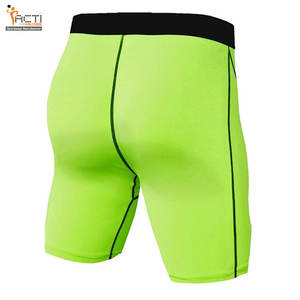 Pantalones cortos de compresión transpirables de alta calidad para gimnasio, pantalones cortos de compresión hechos en Pakistán, fabricante - Product Image 3