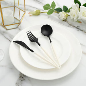 Elegante Juego de Cubiertos con Cabeza Negra y Mango Blanco, Ideal para Restaurantes, Hoteles, Resorts, Eventos y Uso Doméstico Elegante, Hecho en India - Product Image 6