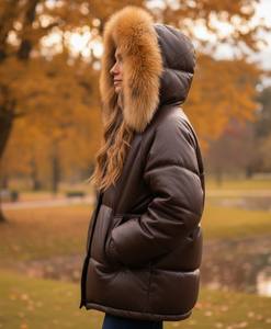 Chaqueta de Cuero Acolchada para Mujer con Estampado a Cuadros y Cierre de Cremallera, Chaqueta de Cuero de Invierno para Calle - Product Image 4
