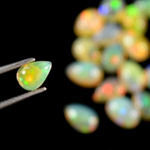 DHORGEMS Labradorita Etíope Natural Welo, Ópalo de Fuego, Corte Pera, Cabujón Suelto, Certificado por Terceros, 5-10mm, para Joyería de Plata - Product Image 3