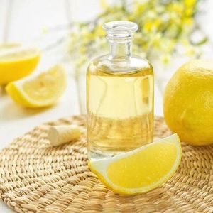 Aceite Esencial Puro de Limón Natural con Extracto de Plantas Prensado en Frío para Hidratar, Reafirmar, Perder Peso y Uso Diario - Product Image 4