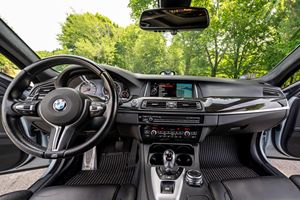 BMW M5 Competition Package 2016 Usado en Excelentes Condiciones - Product Image 4