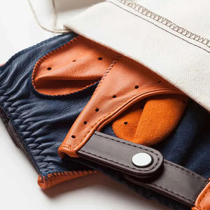 Diseñe su propio logotipo Guantes de conductor de moda de cuero únicos con características de seguridad Logotipo impreso personalizable - Product Image 3