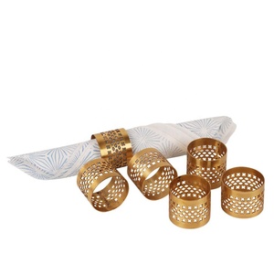 Anillos de servilletas con forma de decoración para banquete de boda, de diseño portugués, hechos a medida, para mesa de comedor, de Metal - Product Image 1