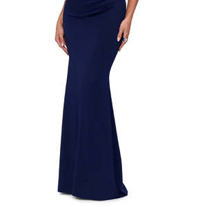 Abito da sera lungo XSCAPE da donna, elegante e confortevole, in raso con scollo a croce e spalle scoperte, con paillettes, blu, taglia XL - Product Image 3